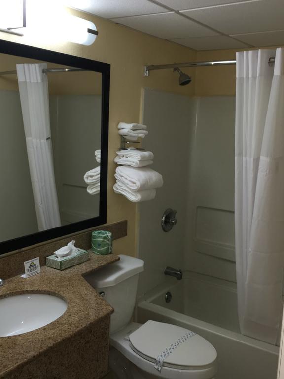 Days Inn By Wyndham Leominster/Fitchburg Area Quarto foto